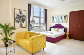 Scala Tower Central Chic with a twist studio